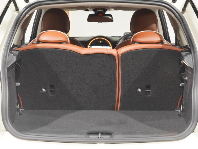ＭＩＮＩ クーパーＳ　禁煙車　レザーシート　シートヒーター　ヘッドアップディスプレイ　バックカメラ　パーキングアシスト　前後障害物センサー　ドライビングモード　アクティブクルコン　純正ナビ　ＥＴＣ２．０　整備付（29枚目）