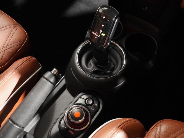 ＭＩＮＩ クーパーＳ　禁煙車　レザーシート　シートヒーター　ヘッドアップディスプレイ　バックカメラ　パーキングアシスト　前後障害物センサー　ドライビングモード　アクティブクルコン　純正ナビ　ＥＴＣ２．０　整備付（38枚目）