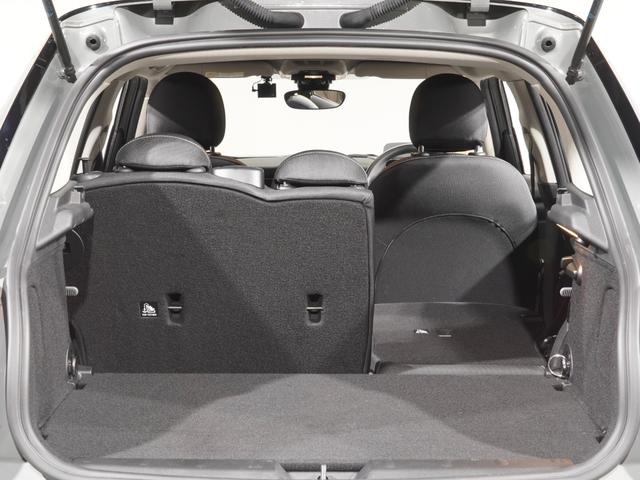 ＭＩＮＩ クーパーＤ　禁煙車　ヘッドアップディスプレイ　パーキングアシスト　バックカメラ　前後障害物センサー　コンフォートアクセス　ストレージコンパートメントパッケージ　純正ナビ　ＥＴＣ　整備付（30枚目）