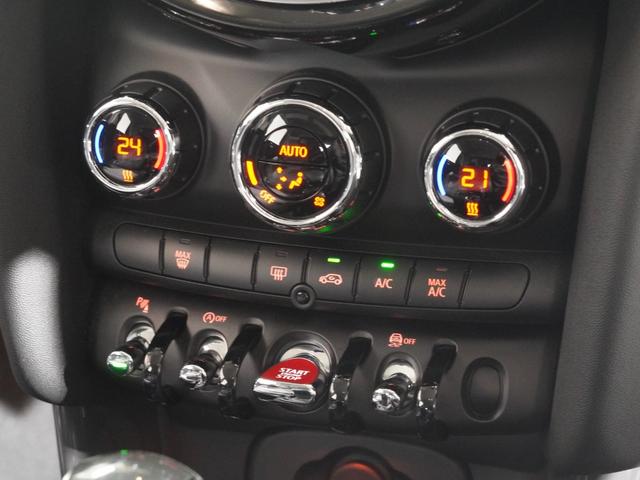 ＭＩＮＩ クーパーＤ　禁煙車　ヘッドアップディスプレイ　パーキングアシスト　バックカメラ　前後障害物センサー　コンフォートアクセス　ストレージコンパートメントパッケージ　純正ナビ　ＥＴＣ　整備付（37枚目）