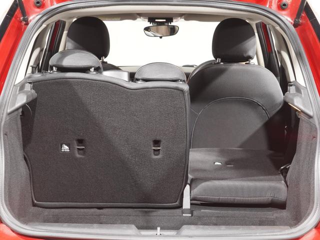 ＭＩＮＩ クーパーＤ　禁煙車　純正ナビ　バックカメラ　リア障害物センサー　レザーステアリング　ＬＥＤヘッドライト　ホワイトターンシグナルライト　ＥＴＣ　整備付（29枚目）