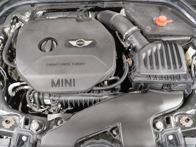 MINI クーパー 禁煙車 コンフォートアクセス バックカメラ リア障害物センサー ストレージコンパートメントパッケージ LEDヘッドライト 純正ナビ ETC 整備付(7枚目)