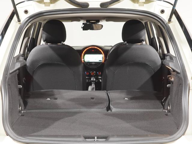 MINI クーパー 禁煙車 コンフォートアクセス バックカメラ リア障害物センサー ストレージコンパートメントパッケージ LEDヘッドライト 純正ナビ ETC 整備付(31枚目)