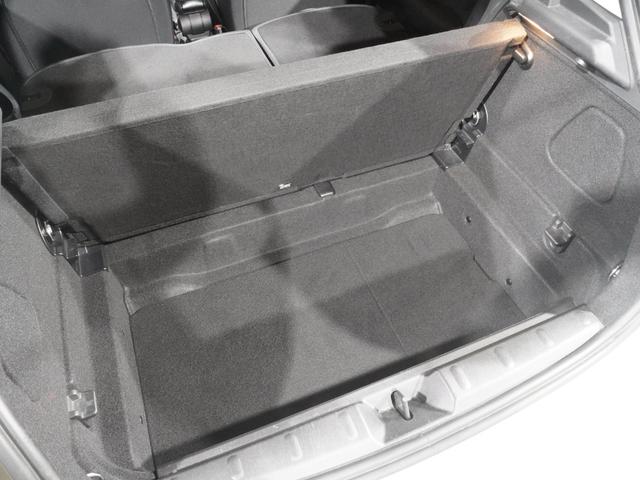ＭＩＮＩ クーパー　禁煙車　コンフォートアクセス　アシスト　バックカメラ　前後障害物センサー　衝突被害軽減ブレーキ　ＬＥＤヘッドライト　ストレージコンパートメントパッケージ　純正ナビ　ＥＴＣ　整備付（32枚目）