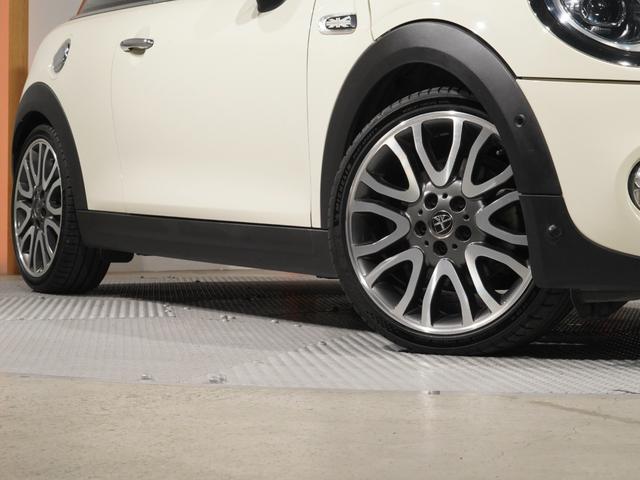 ＭＩＮＩ クーパーＳＤ　禁煙車　ワンオーナー　Ｙｏｕｒｓ　レザーシート／アルミホイール　シートヒーター　パーキングアシスト　バックカメラ　前後障害物センサー　アクティブクルコン　純正ナビ　ＥＴＣ２．０　整備付（20枚目）