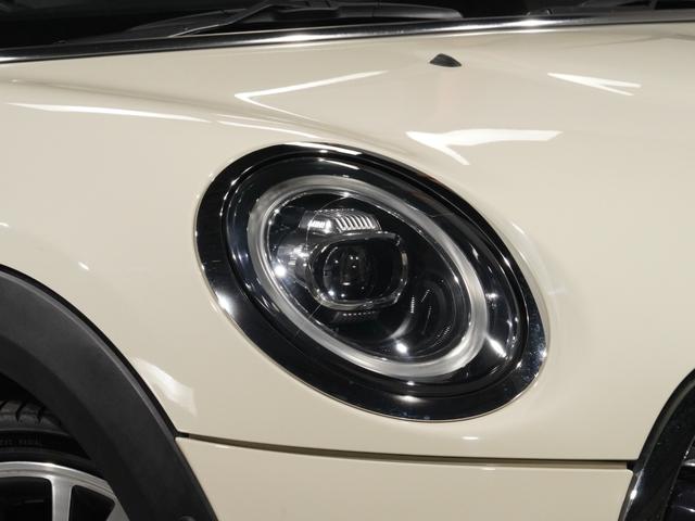 ＭＩＮＩ クーパーＳＤ　禁煙車　ワンオーナー　Ｙｏｕｒｓ　レザーシート／アルミホイール　シートヒーター　パーキングアシスト　バックカメラ　前後障害物センサー　アクティブクルコン　純正ナビ　ＥＴＣ２．０　整備付（21枚目）