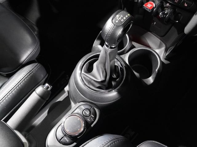 ＭＩＮＩ クーパーＳＤ　禁煙車　ワンオーナー　Ｙｏｕｒｓ　レザーシート／アルミホイール　シートヒーター　パーキングアシスト　バックカメラ　前後障害物センサー　アクティブクルコン　純正ナビ　ＥＴＣ２．０　整備付（38枚目）