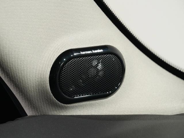 ＭＩＮＩ クーパーＳ　禁煙車　レザーシート　シートヒーター　ｈａｒｍａｎ／ｋａｒｄｏｎ　ヘッドアップディスプレイ　バックカメラ　前後障害物センサー　パーキングアシスト　純正ナビ　ＥＴＣ２．０　整備付（35枚目）