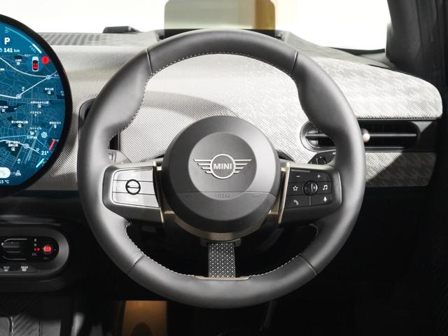 MINI クーパーS フェイバリット・トリム 禁煙車 ワンオーナー Mパッケージ ベスキン/ベージュ シート&ハンドルヒーター 前後カメラ AppleCarPlay 純正ナビ ワイヤレスチャージ レーンキープアシスト ETC2.0 整備付(18枚目)