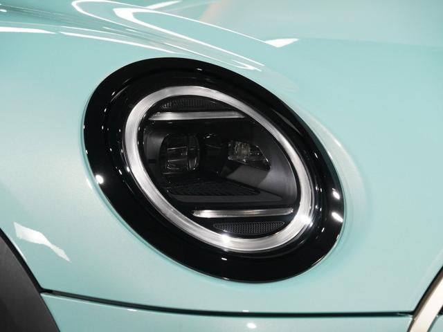 MINI クーパーS フェイバリット・トリム 禁煙車 ワンオーナー Mパッケージ ベスキン/ベージュ シート&ハンドルヒーター 前後カメラ AppleCarPlay 純正ナビ ワイヤレスチャージ レーンキープアシスト ETC2.0 整備付(22枚目)