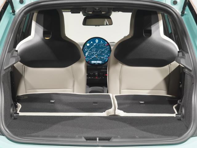 MINI クーパーS フェイバリット・トリム 禁煙車 ワンオーナー Mパッケージ ベスキン/ベージュ シート&ハンドルヒーター 前後カメラ AppleCarPlay 純正ナビ ワイヤレスチャージ レーンキープアシスト ETC2.0 整備付(33枚目)