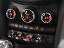 アイスブルーブラックエディション　６速ＭＴ　限定３８０台　禁煙車　専用装備　アクティブクルコン　バックカメラ　前後障害物センサー　衝突軽減ブレーキ　パーキングアシスト　コンフォートアクセス　ＥＴＣ２．０　整備付（36枚目）