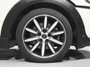 クーパーＳ　禁煙車　レザーシート　シートヒーター　ヘッドアップディスプレイ　バックカメラ　パーキングアシスト　前後障害物センサー　ドライビングモード　アクティブクルコン　純正ナビ　ＥＴＣ２．０　整備付（11枚目）