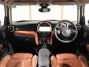 MINI クーパー 禁煙車 レザーシート シートヒーター コンフォートアクセス パーキングアシスト バックカメラ 前後障害物センサー ストレージコンパートメントパッケージ 純正ナビ ETC 整備付 中古車画像_4