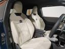 ＭＩＮＩ クーパーＣ　フェイバリット・トリム　禁煙車　ベスキン／ベージュ　シート＆ハンドルヒーター　Ｍパッケージ　ＡｐｌｌｅＣａｒＰｌａｙ　純正ナビ　ワイヤレスチャージ　バックカメラ　前後障害物センサー　ＥＴＣ２．０　整備付（5枚目）