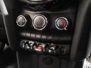 ワン　禁煙車　ＬＥＤヘッドライト／フォグランプ　１７インチアルミホイール　インテリアカラー／カーボンブラック　純正ナビ　ＥＴＣ　整備付（31枚目）