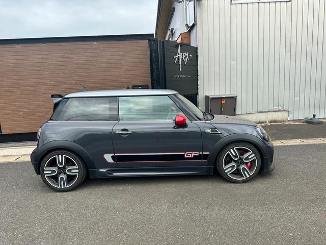 ＭＩＮＩ ＭＩＮＩ