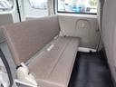 後部座席です。状態良好です!