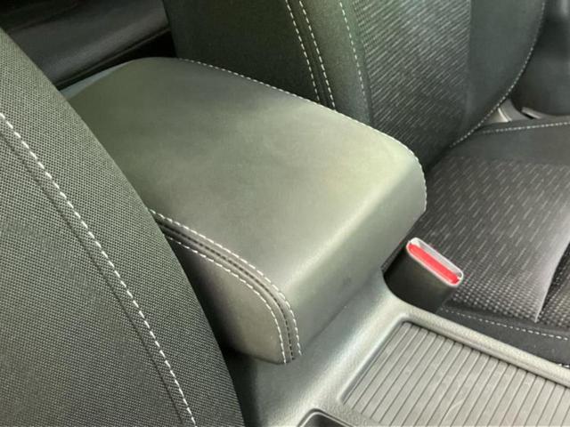 レヴォーグ ４ＷＤ１．６ＧＴアイサイトＳスタイル　新品タイヤ／保証書／社外　ＳＤナビ／衝突安全装置／車線逸脱防止支援システム／パーキングアシスト　バックガイド／ドライブレコーダー　社外／ヘッドランプ　ＨＩＤ／Ｂｌｕｅｔｏｏｔｈ接続　バックカメラ（34枚目）