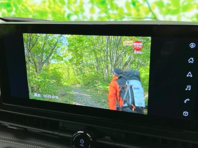 セレナ ハイウェイスターＶ　新品タイヤ／保証書／純正　ＳＤナビ／インテリジェントルームミラー／衝突安全装置／両側電動スライドドア／アラウンドビューモニター／車線逸脱防止支援システム／プロパイロット　衝突被害軽減システム　ＥＴＣ（12枚目）