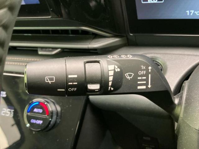 セレナ ハイウェイスターＶ　新品タイヤ／保証書／純正　ＳＤナビ／インテリジェントルームミラー／衝突安全装置／両側電動スライドドア／アラウンドビューモニター／車線逸脱防止支援システム／プロパイロット　衝突被害軽減システム　ＥＴＣ（17枚目）