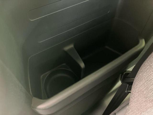 N-BOXカスタム ヒョウジュン 保証書/ホンダセンシング/電動スライドドア/シートヒーター 前席/車線逸脱防止支援システム/ヘッドランプ LED/横滑り防止装置/禁煙車/エアバッグ 運転席/エアバッグ 助手席 衝突被害軽減システム(31枚目)