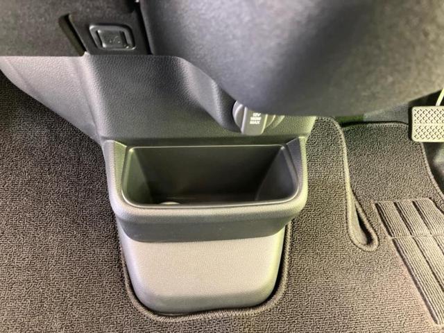 N-BOXカスタム ヒョウジュン 保証書/ホンダセンシング/電動スライドドア/シートヒーター 前席/車線逸脱防止支援システム/ヘッドランプ LED/横滑り防止装置/禁煙車/エアバッグ 運転席/エアバッグ 助手席 衝突被害軽減システム(36枚目)