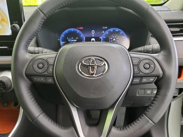 ＲＡＶ４ ４ＷＤアドベンチャー　サンルーフ／保証書／ディスプレイオーディオ＋ナビ１０インチ／デジタルインナーミラー／トヨタセーフティセンス／シートヒーター　前席／車線逸脱防止支援システム／シート　合皮　衝突被害軽減システム　４ＷＤ（16枚目）