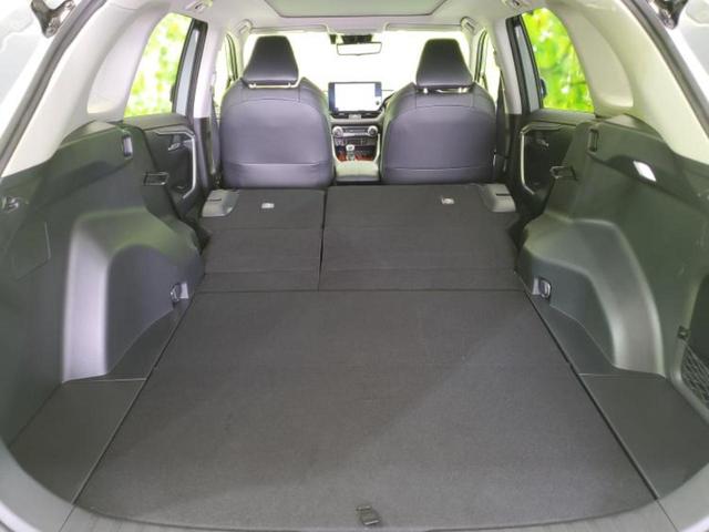 ＲＡＶ４ ４ＷＤアドベンチャー　サンルーフ／保証書／ディスプレイオーディオ＋ナビ１０インチ／デジタルインナーミラー／トヨタセーフティセンス／シートヒーター　前席／車線逸脱防止支援システム／シート　合皮　衝突被害軽減システム　４ＷＤ（19枚目）