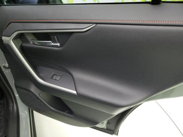 ＲＡＶ４ ４ＷＤアドベンチャー　サンルーフ／保証書／ディスプレイオーディオ＋ナビ１０インチ／デジタルインナーミラー／トヨタセーフティセンス／シートヒーター　前席／車線逸脱防止支援システム／シート　合皮　衝突被害軽減システム　４ＷＤ（21枚目）