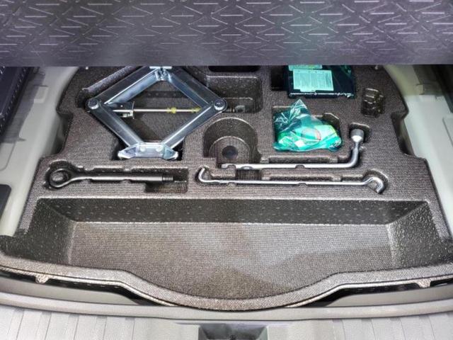 ＲＡＶ４ ４ＷＤアドベンチャー　サンルーフ／保証書／ディスプレイオーディオ＋ナビ１０インチ／デジタルインナーミラー／トヨタセーフティセンス／シートヒーター　前席／車線逸脱防止支援システム／シート　合皮　衝突被害軽減システム　４ＷＤ（25枚目）