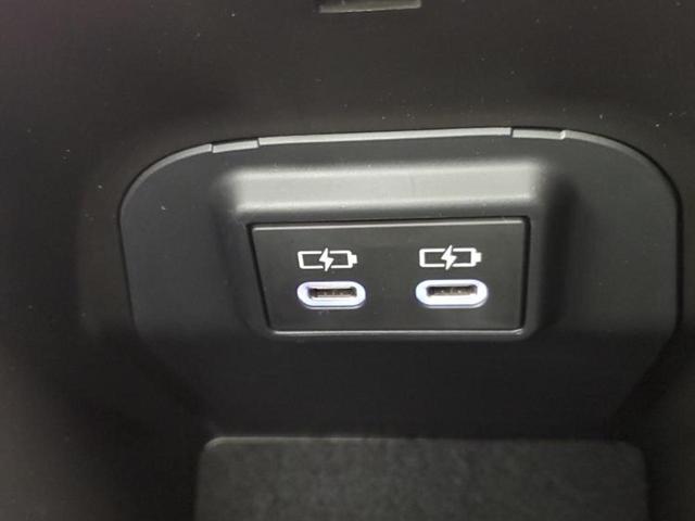 ＲＡＶ４ ４ＷＤアドベンチャー　サンルーフ／保証書／ディスプレイオーディオ＋ナビ１０インチ／デジタルインナーミラー／トヨタセーフティセンス／シートヒーター　前席／車線逸脱防止支援システム／シート　合皮　衝突被害軽減システム　４ＷＤ（47枚目）