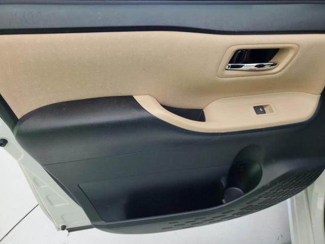 ノア G 新品タイヤ/保証書/純正 9インチ SDナビ/フリップダウンモニター/両側電動スライドドア/パーキングアシスト バックガイド/ヘッドランプ LED/Bluetooth接続/ETC バックカメラ 禁煙車(23枚目)