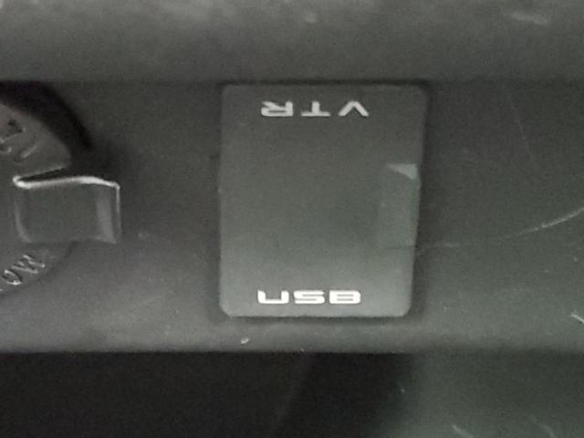 ノア G 新品タイヤ/保証書/純正 9インチ SDナビ/フリップダウンモニター/両側電動スライドドア/パーキングアシスト バックガイド/ヘッドランプ LED/Bluetooth接続/ETC バックカメラ 禁煙車(42枚目)