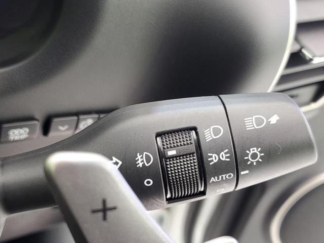 NX NX300h Iパッケージ 新品タイヤ/保証書/純正 SDナビ/プリクラッシュセーフティ/シートヒーター 前席/車線逸脱防止支援システム/シート 合皮/パーキングアシスト バックガイド/電動バックドア 衝突被害軽減システム(17枚目)