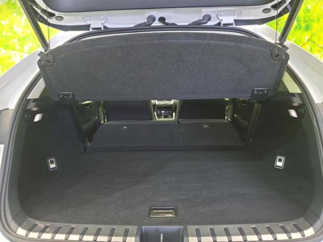 NX NX300h Iパッケージ 新品タイヤ/保証書/純正 SDナビ/プリクラッシュセーフティ/シートヒーター 前席/車線逸脱防止支援システム/シート 合皮/パーキングアシスト バックガイド/電動バックドア 衝突被害軽減システム(19枚目)