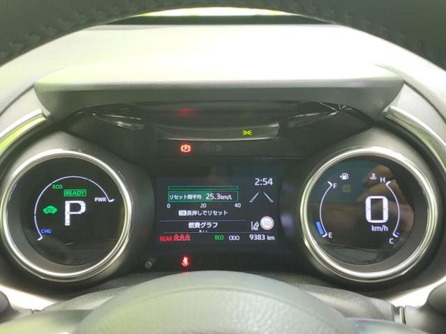 ヤリスクロス ハイブリッドＧ　保証書／ディスプレイオーディオ＋ナビ８インチ／衝突安全装置／パノラミックビューモニター／車線逸脱防止支援システム／パーキングアシスト　バックガイド／ヘッドランプ　ＬＥＤ　衝突被害軽減システム　禁煙車（13枚目）