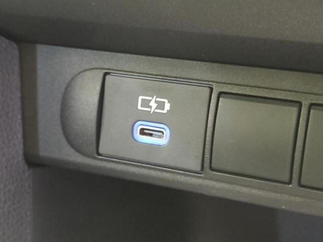 ヤリスクロス ハイブリッドＧ　保証書／ディスプレイオーディオ＋ナビ８インチ／衝突安全装置／パノラミックビューモニター／車線逸脱防止支援システム／パーキングアシスト　バックガイド／ヘッドランプ　ＬＥＤ　衝突被害軽減システム　禁煙車（42枚目）