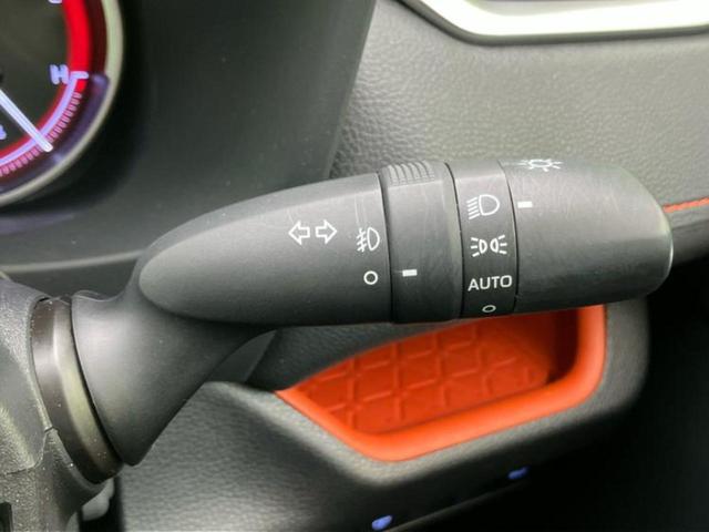 RAV4 4WDアドベンチャー 純正エアロ/保証書/純正 9インチ SDナビ/衝突安全装置/シートヒーター 前席/車線逸脱防止支援システム/シート 合皮/パーキングアシスト バックガイド/ドライブレコーダー 前後 フルエアロ 4WD(17枚目)