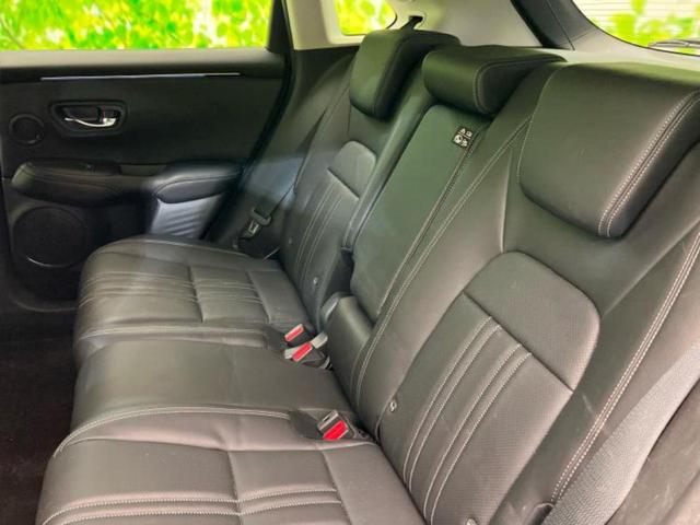 ＺＲ－Ｖ ｅＨＥＶ　Ｚ　新品タイヤ／ＢＯＳＥ／保証書／純正　９インチ　ＳＤナビ／ホンダセンシング／シートヒーター　前席／全方位モニター／車線逸脱防止支援システム／シート　合皮／電動バックドア／ヘッドランプ　ＬＥＤ　電動シート（8枚目）