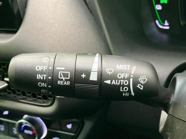 ＺＲ－Ｖ ｅＨＥＶ　Ｚ　新品タイヤ／ＢＯＳＥ／保証書／純正　９インチ　ＳＤナビ／ホンダセンシング／シートヒーター　前席／全方位モニター／車線逸脱防止支援システム／シート　合皮／電動バックドア／ヘッドランプ　ＬＥＤ　電動シート（18枚目）
