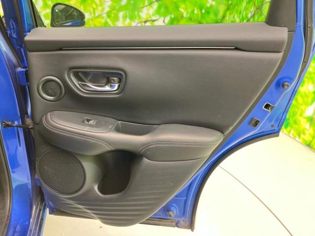 ＺＲ－Ｖ ｅＨＥＶ　Ｚ　新品タイヤ／ＢＯＳＥ／保証書／純正　９インチ　ＳＤナビ／ホンダセンシング／シートヒーター　前席／全方位モニター／車線逸脱防止支援システム／シート　合皮／電動バックドア／ヘッドランプ　ＬＥＤ　電動シート（24枚目）