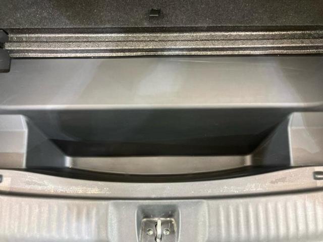 ＺＲ－Ｖ ｅＨＥＶ　Ｚ　新品タイヤ／ＢＯＳＥ／保証書／純正　９インチ　ＳＤナビ／ホンダセンシング／シートヒーター　前席／全方位モニター／車線逸脱防止支援システム／シート　合皮／電動バックドア／ヘッドランプ　ＬＥＤ　電動シート（26枚目）