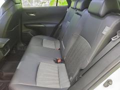 ＷＥＣＡＲＳでは各商談席に大型モニターをご用意しております！見やすい大画面でゆったりと全国の在庫をご覧いただけます！是非ご来店お待ちしております！ 7