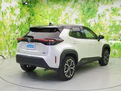 全国に店舗を展開しているのでどこでもお取り寄せが可能です！この車が気になるけど遠方だから・・・と諦める必要はありません！※別途陸送費が必要です。 3