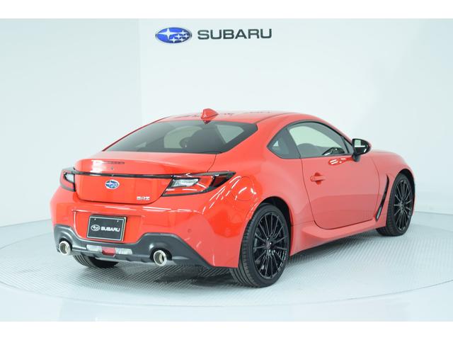 ＢＲＺ Ｓ　アイサイト搭載車　純正ドラレコ　ＳＴＩアルミホイール　カロッツェリアナビ　フルセグ　Ｂｌｕｅｔｏｏｔｈオーディオ　バックカメラ　ＥＴＣ２．０　障害物センサー　ハイビームアシスト　リヤビークルディテクション　シートヒーター　ＬＥＤアクセサリーライナー（2枚目）