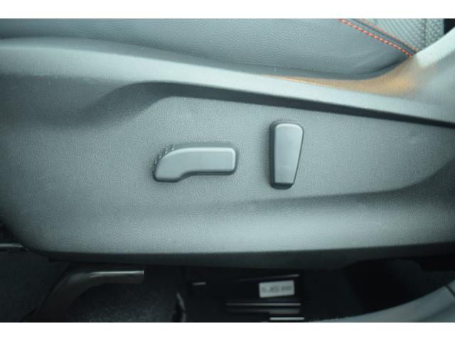 フォレスター X-ブレイク タイヤ新品交換済 前後ドラレコ 視界拡張 パナソニックナビ Bluetoothオーディオ フロントカメラ サイドカメラ バックカメラ ETC2.0 スマートリヤビューミラー ハイビームアシスト リヤビークルディテクション 電動リヤゲート(38枚目)