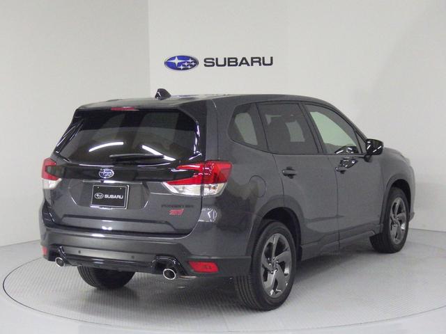 フォレスター STIスポーツ(2枚目)