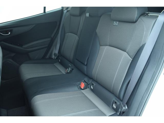 ＸＶ １．６ｉ－Ｌ　アイサイト　元社用車　アドバンスドセイフティ　カロッツェリアナビ　フルセグ　Ｂｌｕｅｔｏｏｔｈオーディオ　バックカメラ　ハイビームアシスト　リヤビークルディテクション　ＬＥＤヘッドライト　フロントフォグランプ　リヤフォグランプ（10枚目）