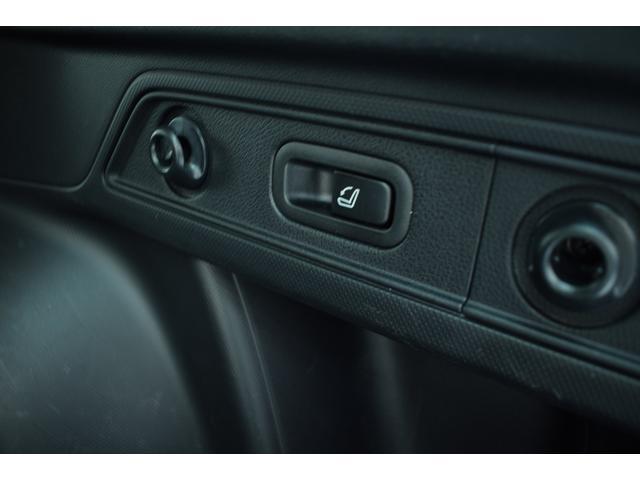 フォレスター Ｐｒｅｍｉｕｍ　ＥｙｅＳｉｇｈｔ搭載車　新品タイヤに交換済み　パナソニック製８インチナビ、リヤカメラ、ＥＴＣ２．０、ドライブレコーダー、スマートリヤビューミラー、ＬＥＤヘッドライト（49枚目）